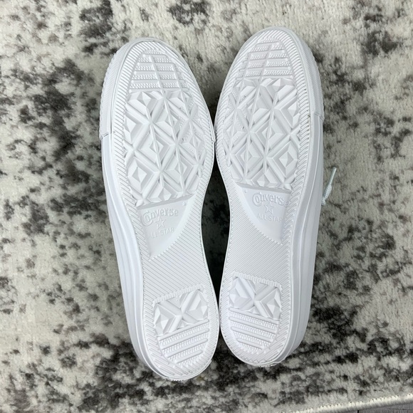 NIB CTAS Shoreline Ox women’s slip on sneakers - Picture 6 of 7